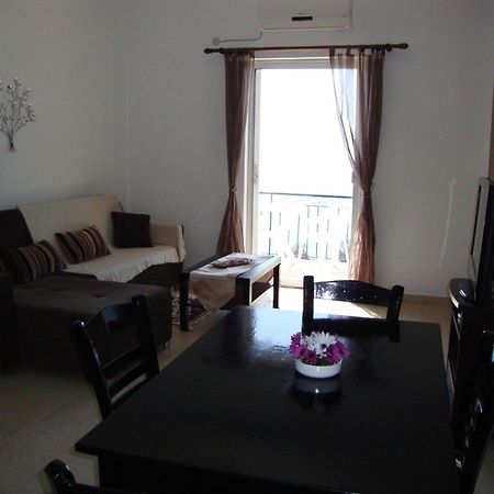 Fantasia Apartment Lákones المظهر الخارجي الصورة